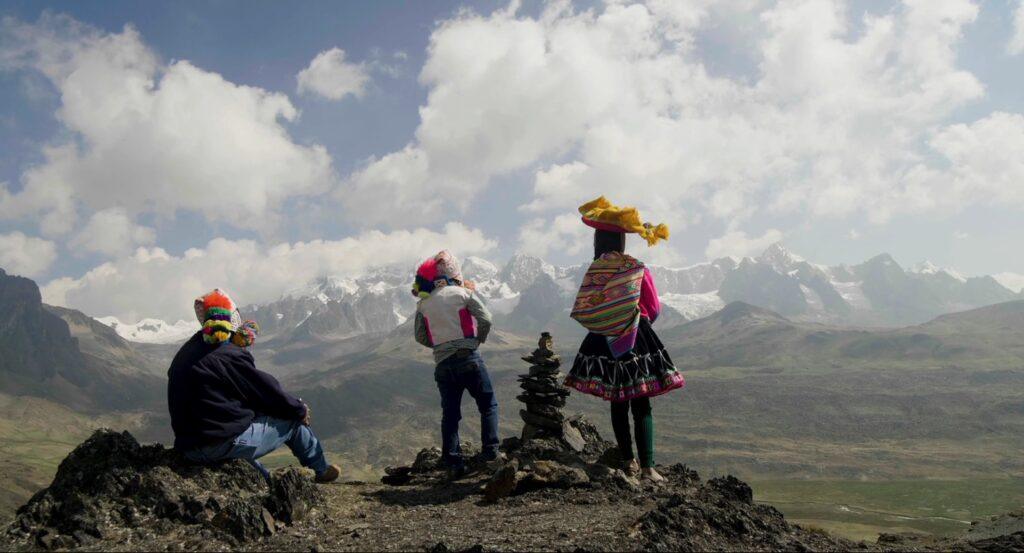 MIS inaugura exposição “Paisagens Peruanas”