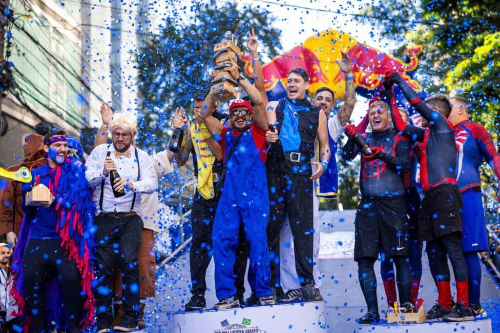 ‘Videogame gigante’ vence corrida maluca