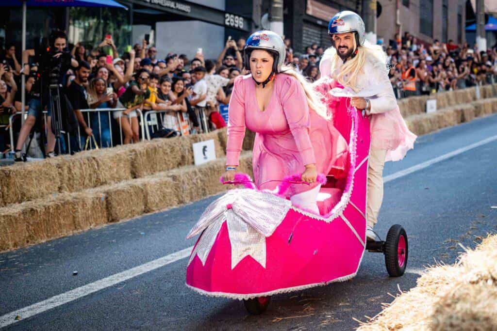 ‘Videogame gigante’ vence corrida maluca