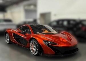 Dois dos carros mais exclusivos