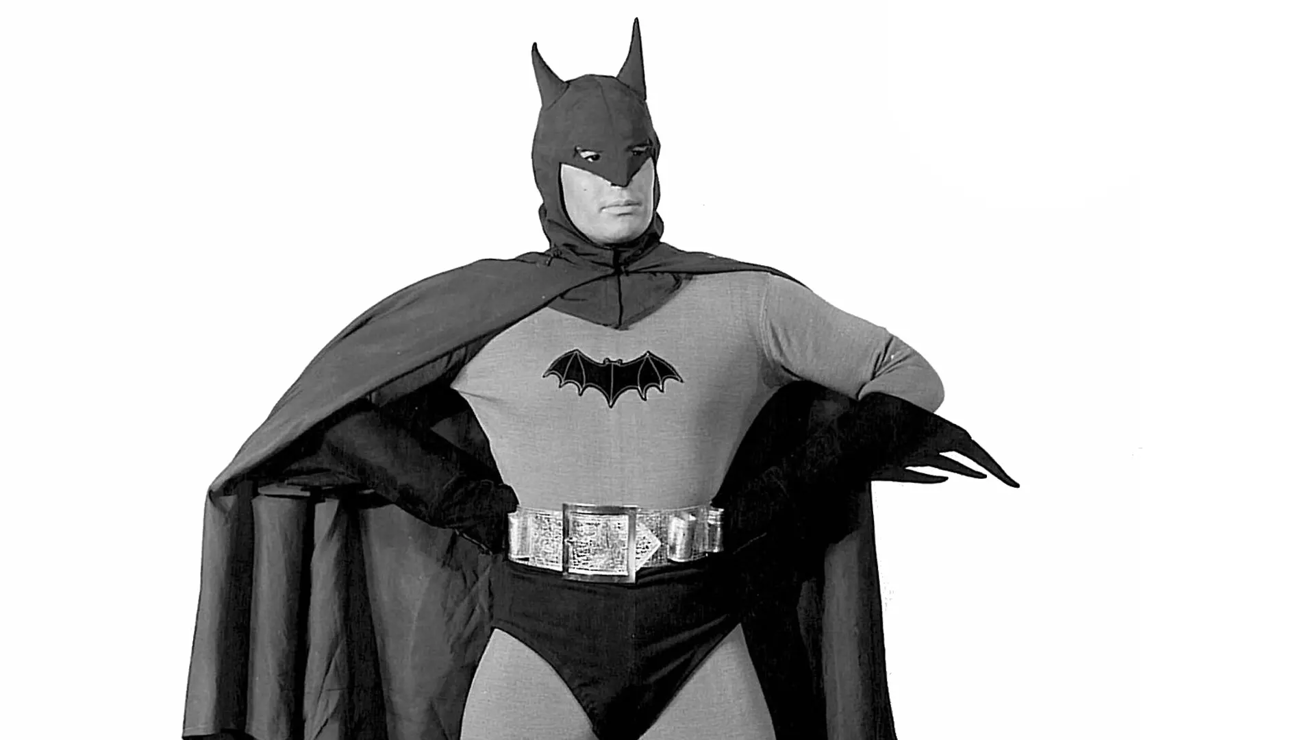 Lewis Wilson como Batman em 1943