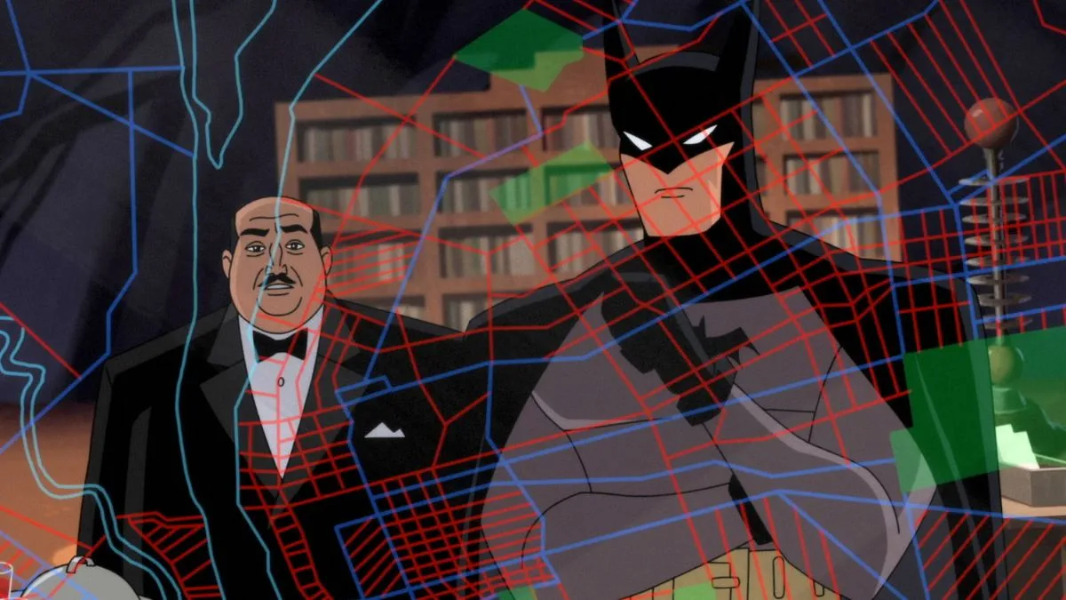 Alfred dá um a ajuda ao Batman sempre que pode