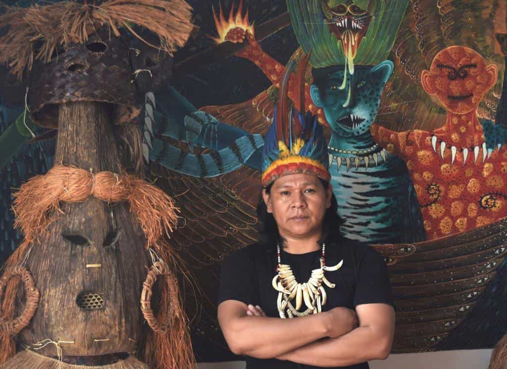 Pinturas em grande escala em empenas