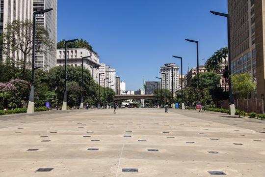 Ballet IV Centenário ocupa o Vale do Anhangabaú