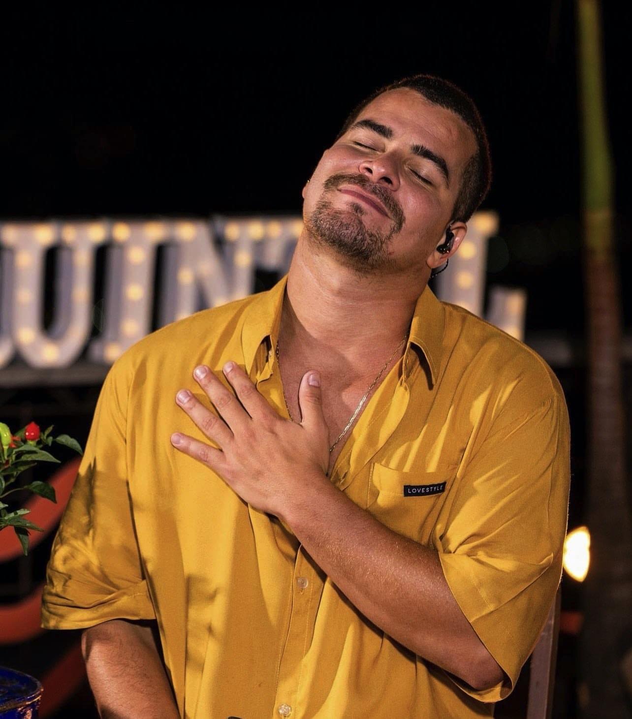 Thiago Martins apresenta o Quintal do TG