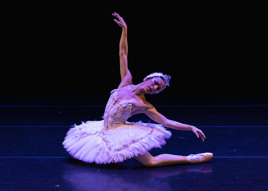 Companhia de dança realiza apresentação