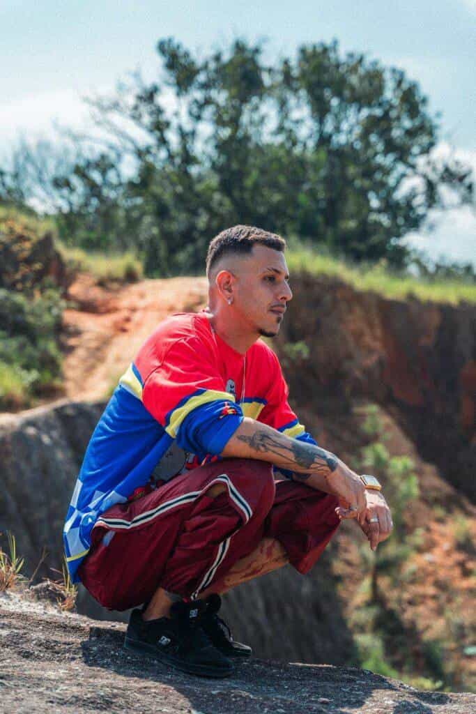 "Fazendo Valer" no novo single de Pedro Simples