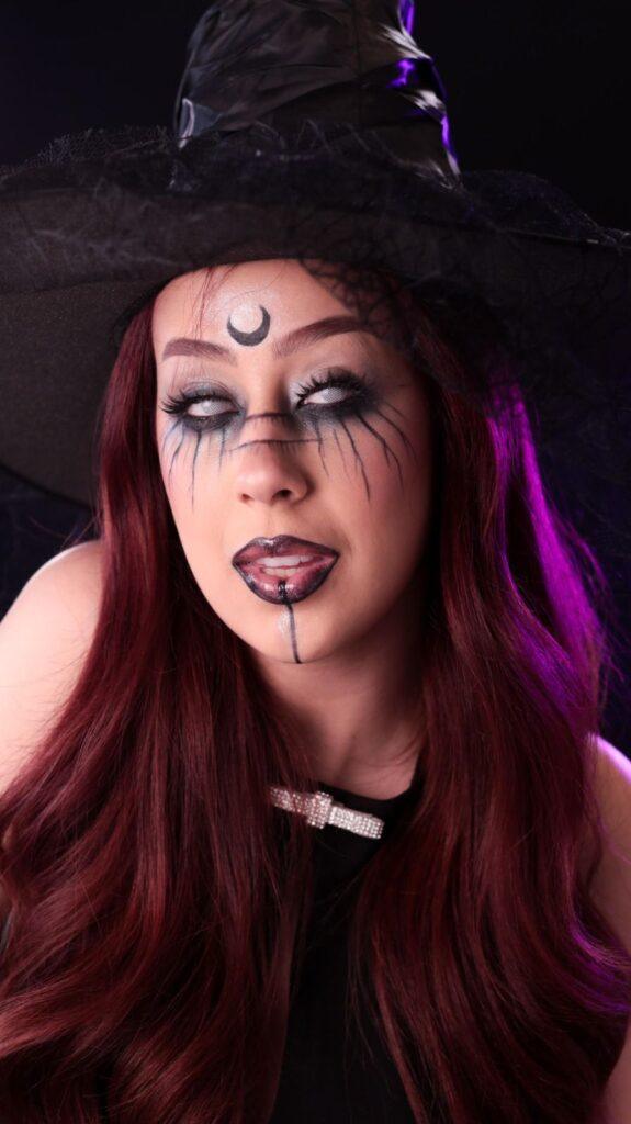 Camila Pudim encerra mês de Halloween