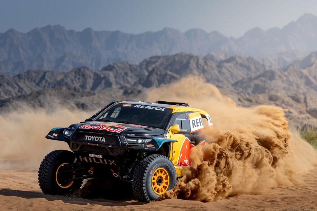 Piloto brasileiro no Dakar 2025