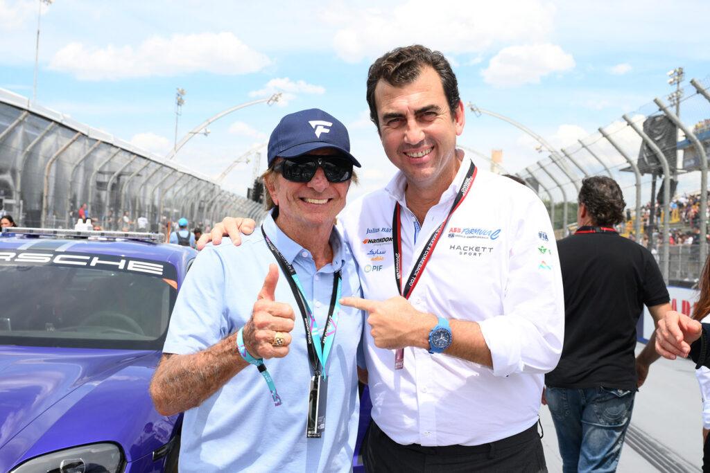 A Jaguar, sai do último lugar para vitória