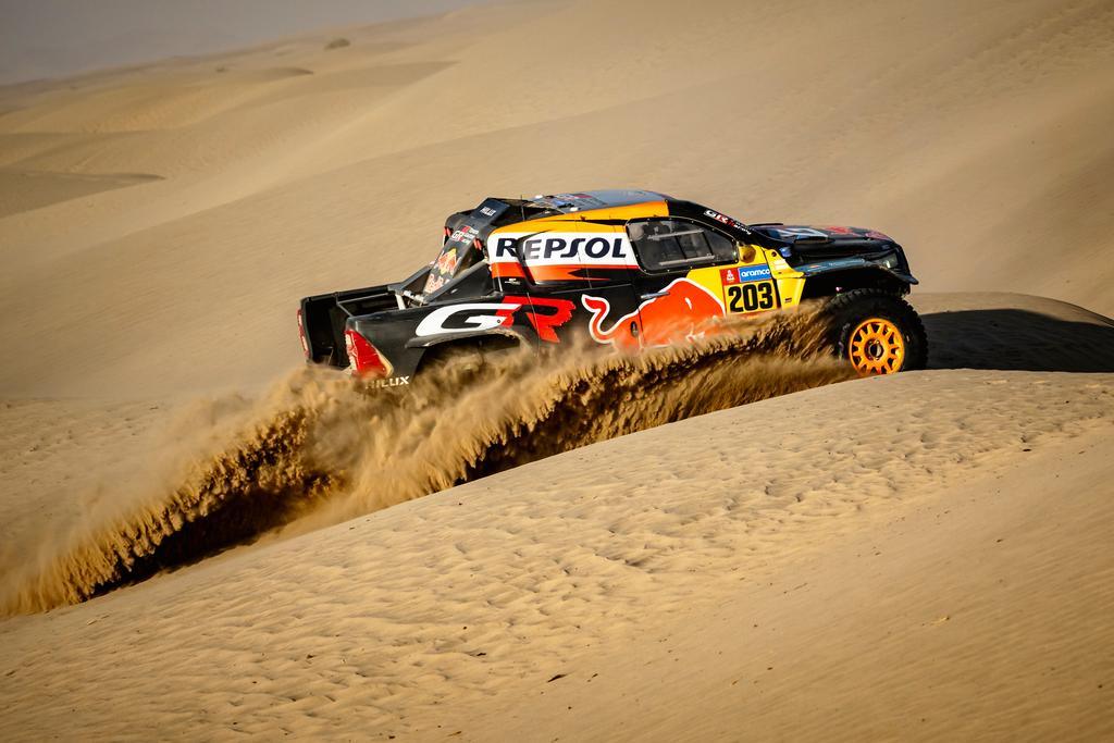 Brasileiro avança na classificação do Dakar