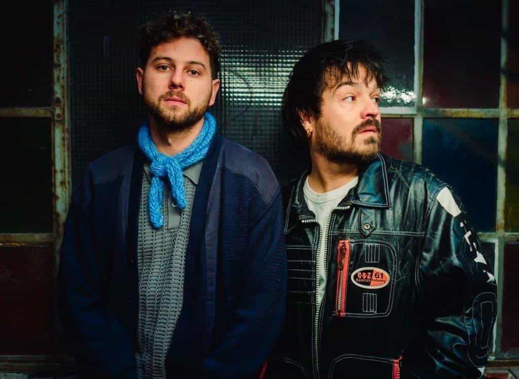 Milky Chance lança primeiro álbum ao vivo