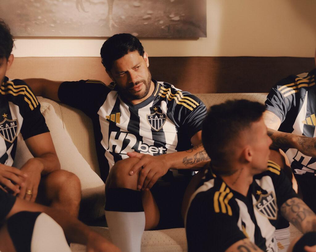 Adidas e Galo apresentam o novo uniforme