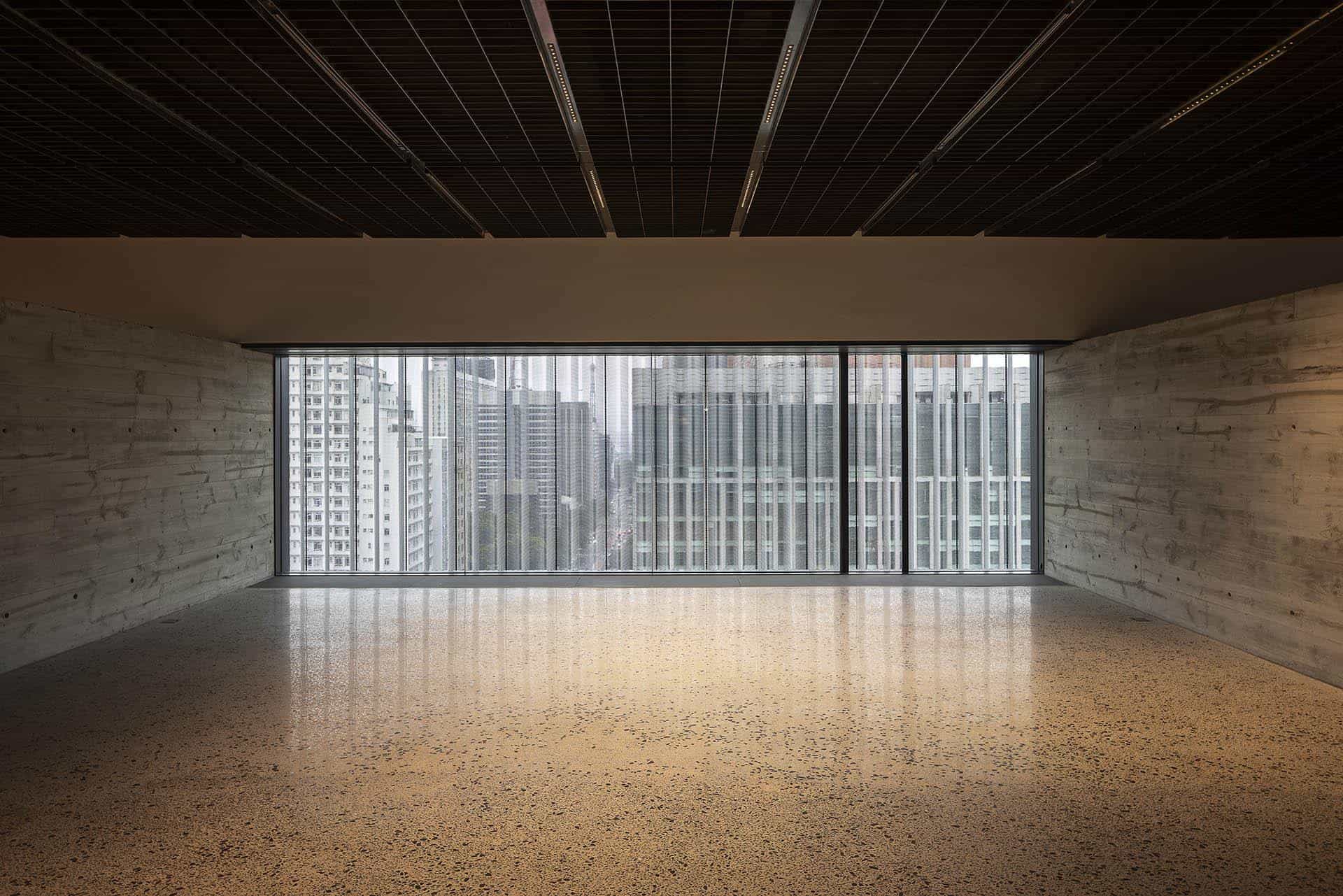 Masp abre novo prédio para o público com exposições