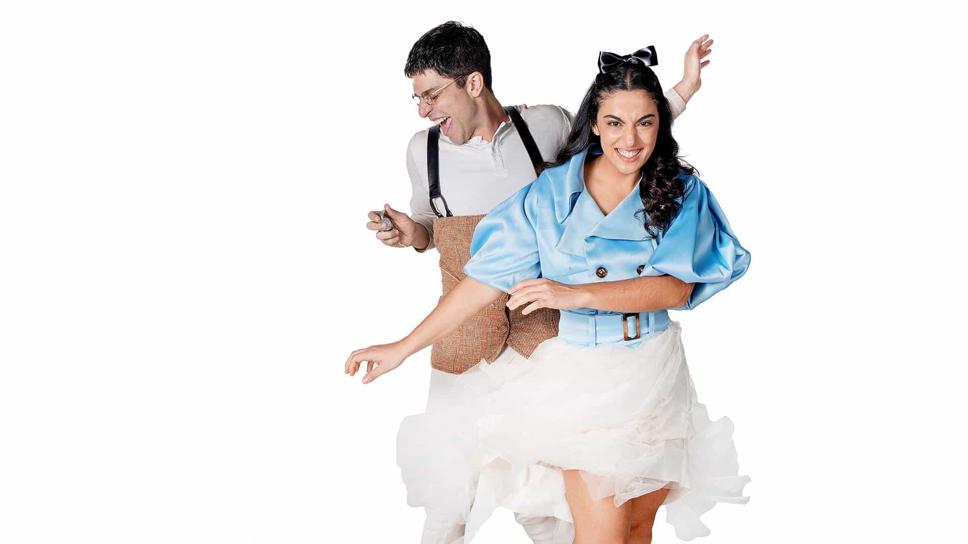 O musical Alice de Cor e Salteado transporta o clássico