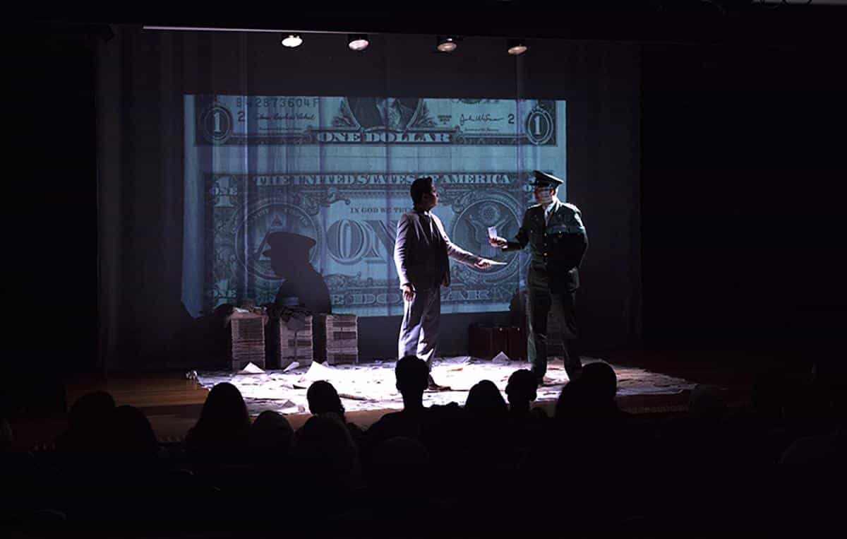 O Legítimo Pai da Bomba Atômica no Teatro