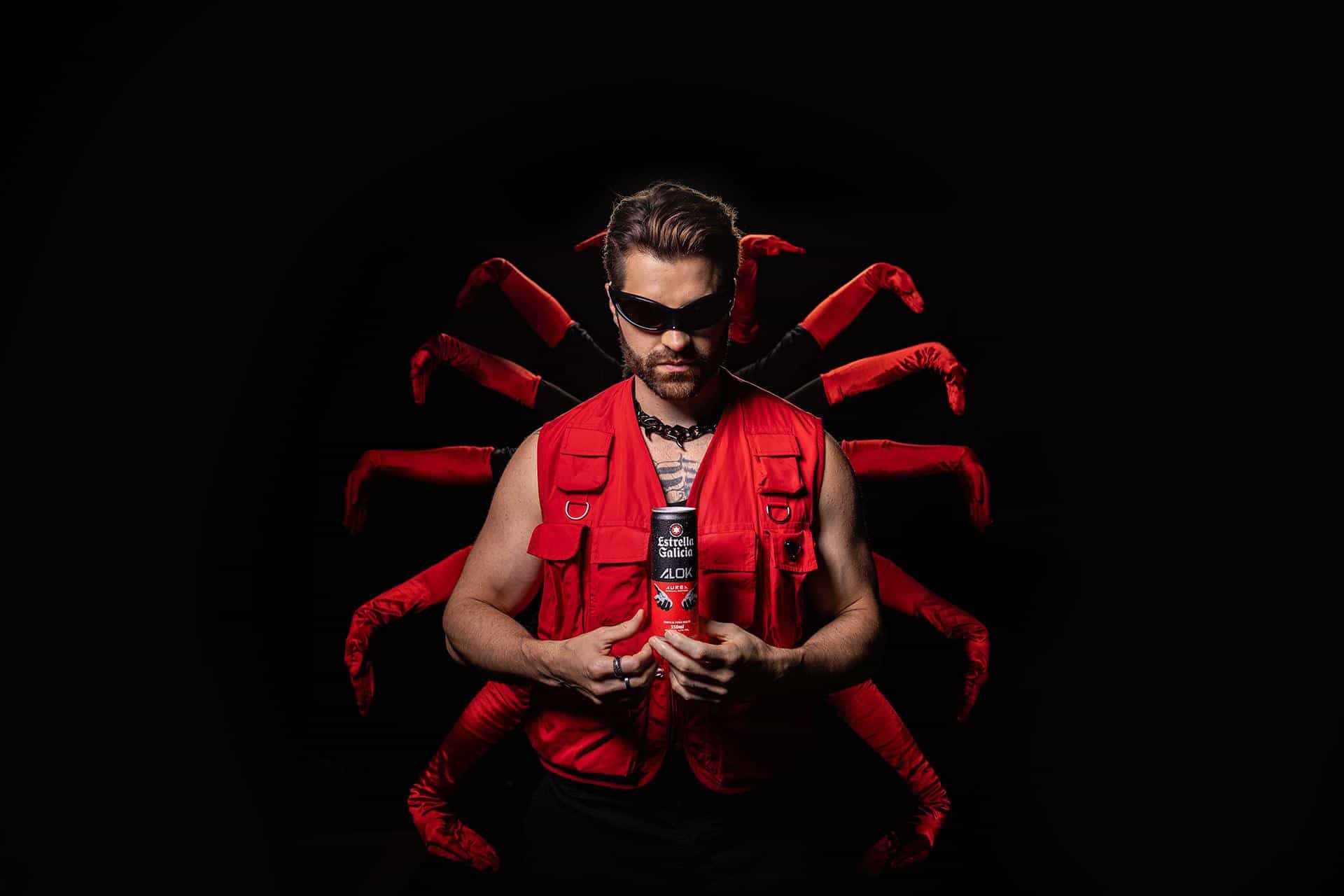 A Estrella Galicia, cervejaria espanhola independente, 100% familiar e conhecida por seu compromisso com a autenticidade e essência artesanal, é a cerveja oficial da AUREA TOUR