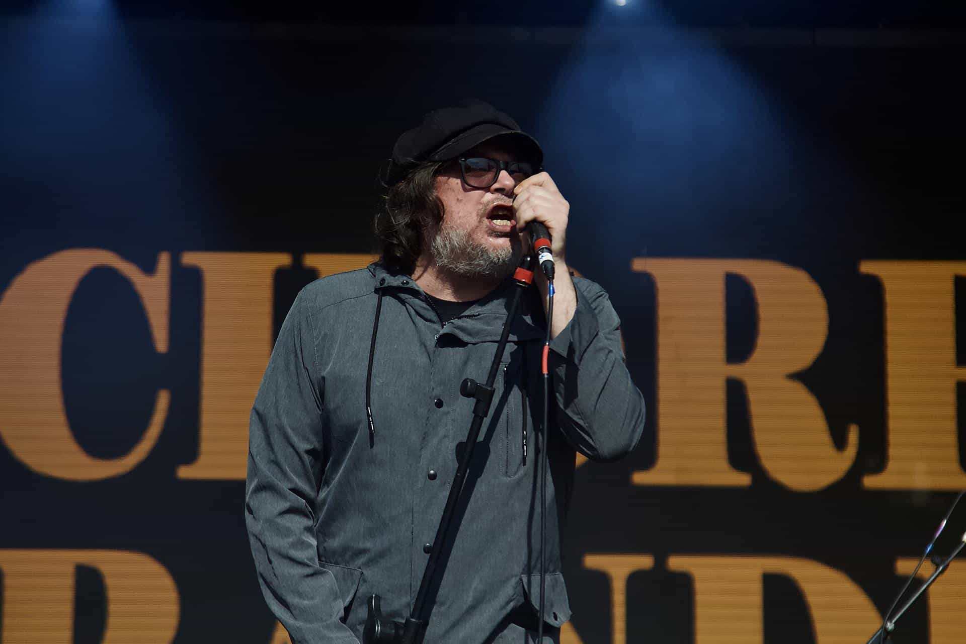 Beto Bruno canta no Festival Best of Blues and Rock