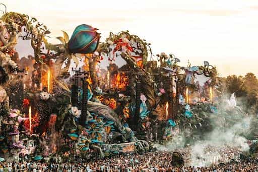 Brasil é destaque em festival Tomorrowland Bélgica