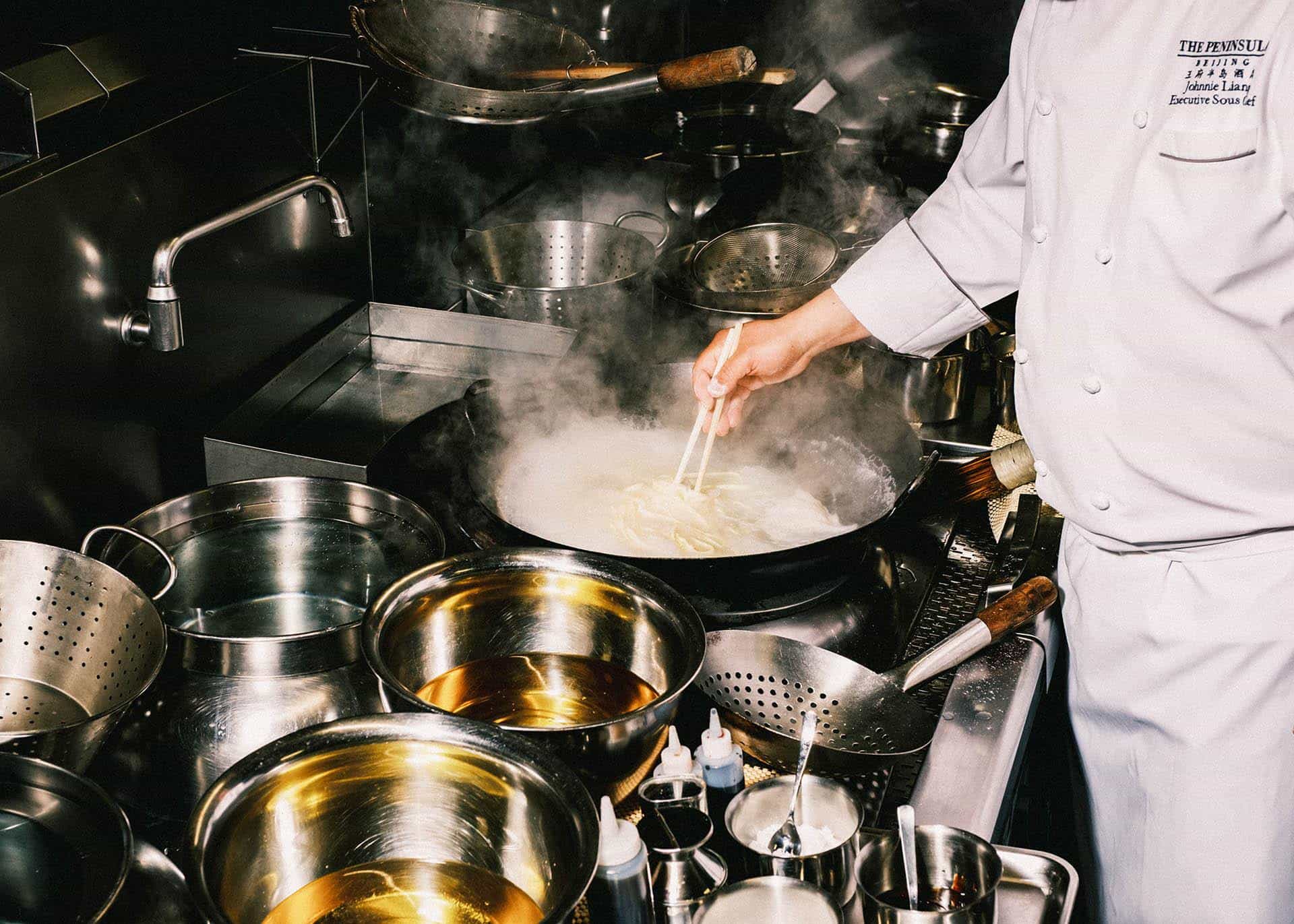 Little Blue Noodle Bar, em Londres, aposta em coquetelaria de alto nível