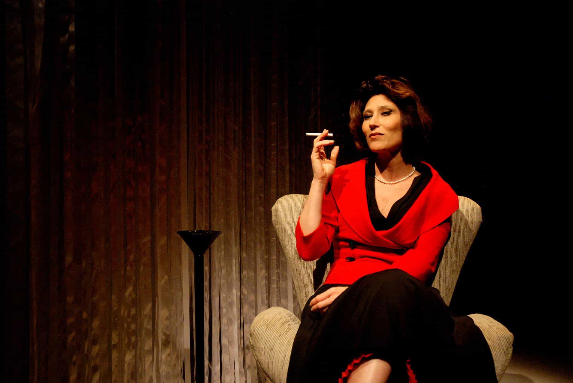 Beth Goulart chega com Simplesmente Eu, Clarice Lispector