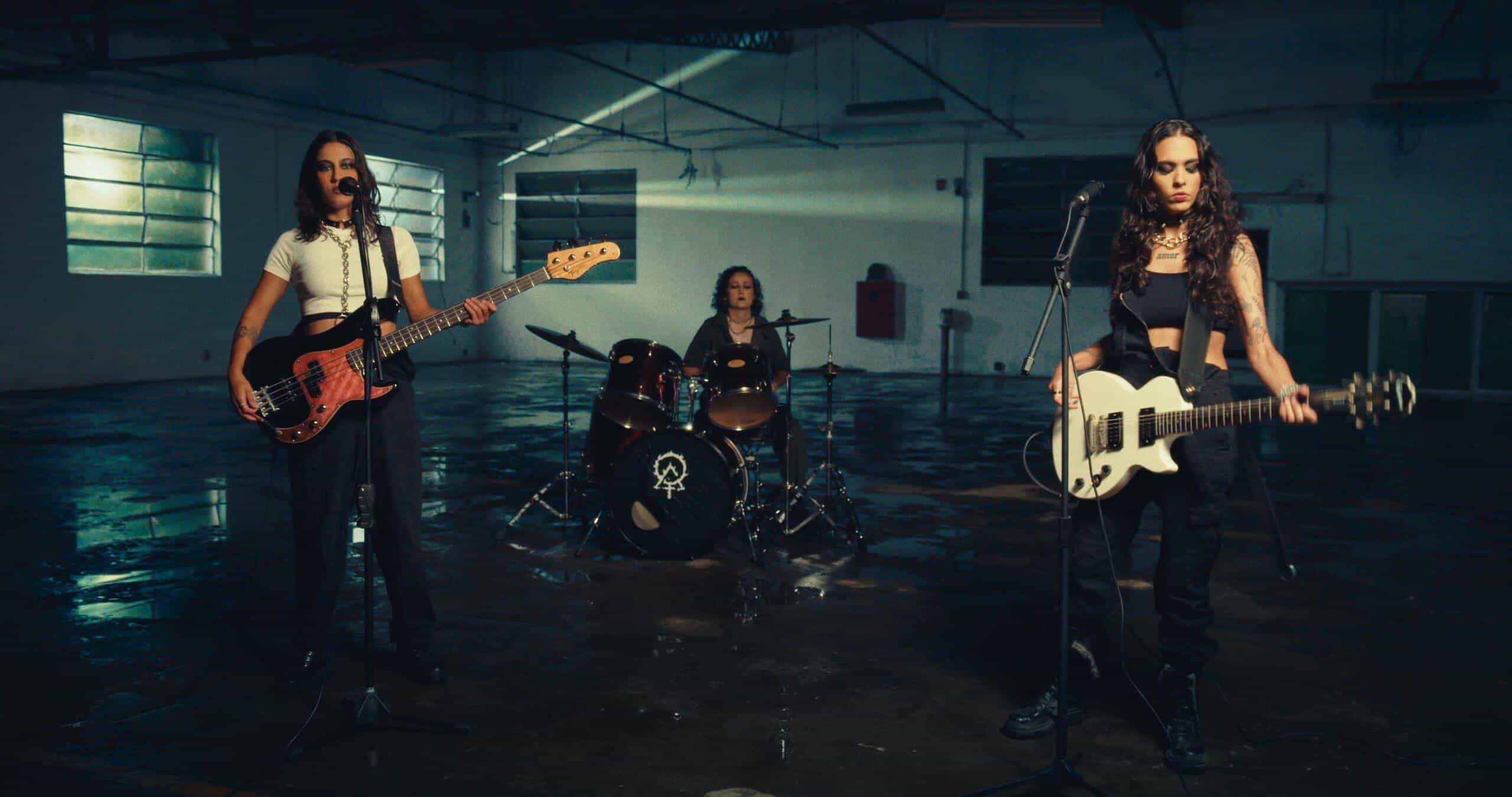 Rock Nacional, Power trio feminino INOUTSIDE lança clipe