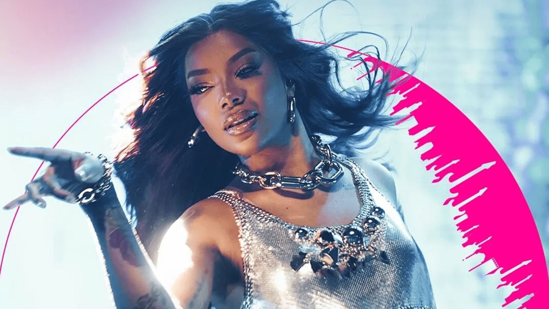 Agora no palco The One do The Town: Ludmilla