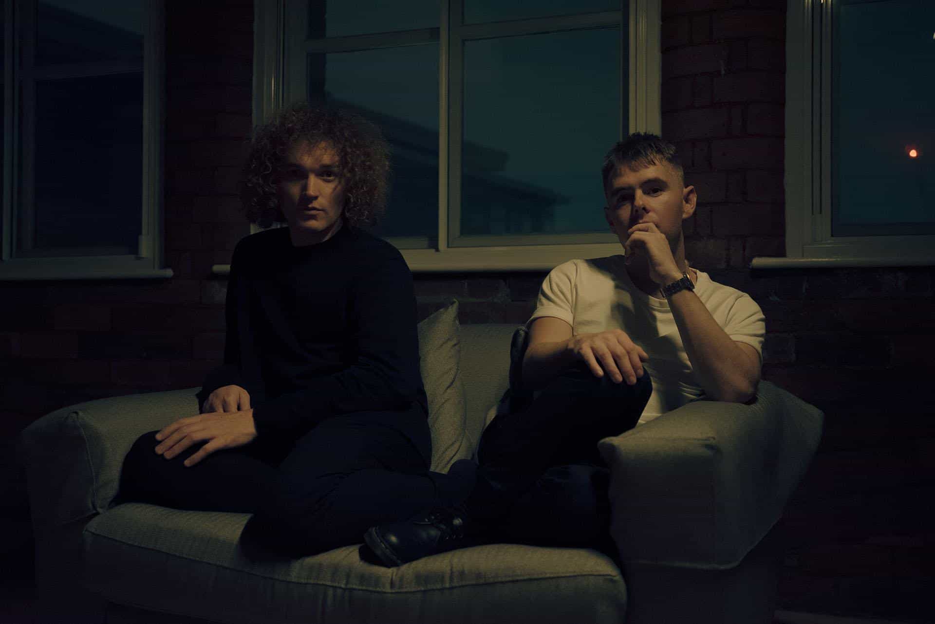 Seafret revela novo single emocionante “Love In Reverse”