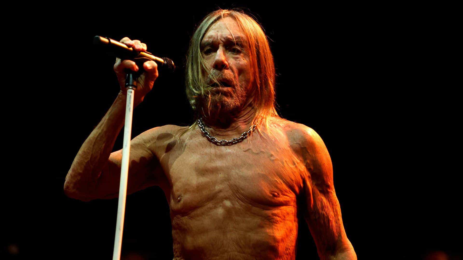 Agora no palco The One do The Town: Iggy Pop