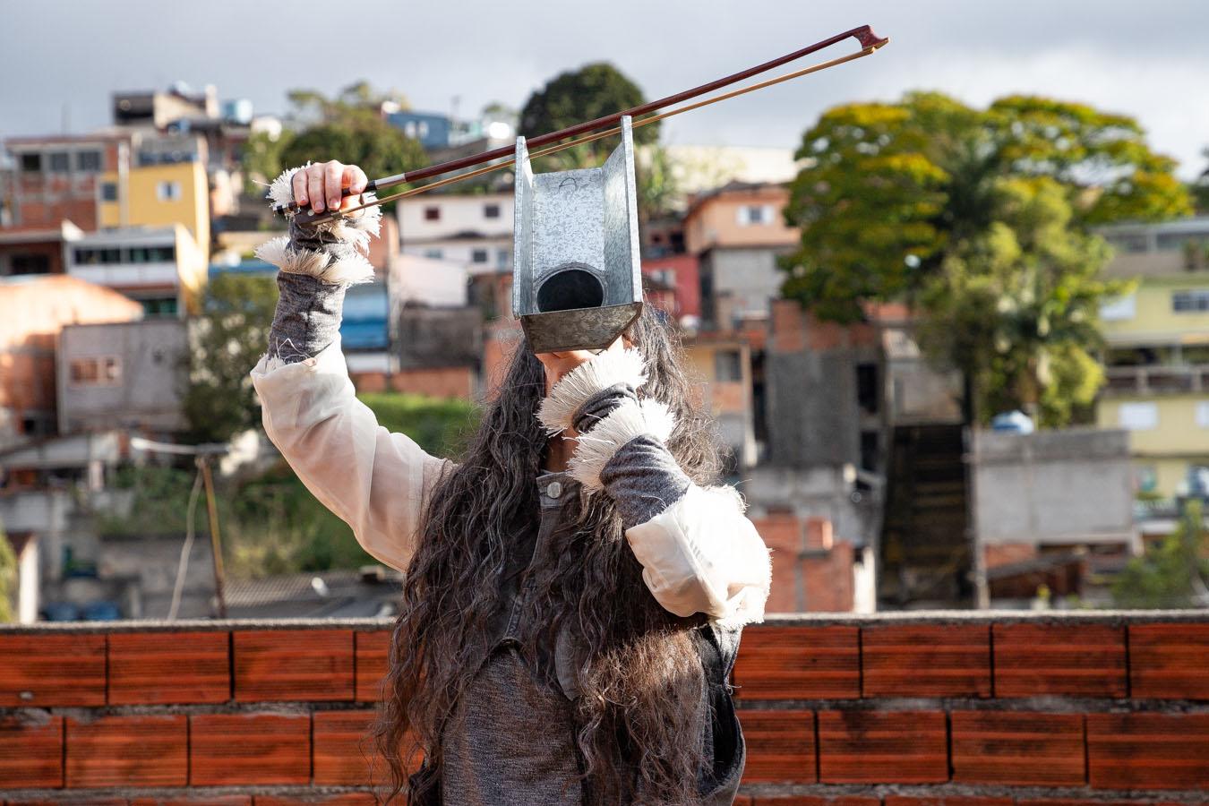 PARELHA - Um oIhar sobre a realidade em outubro