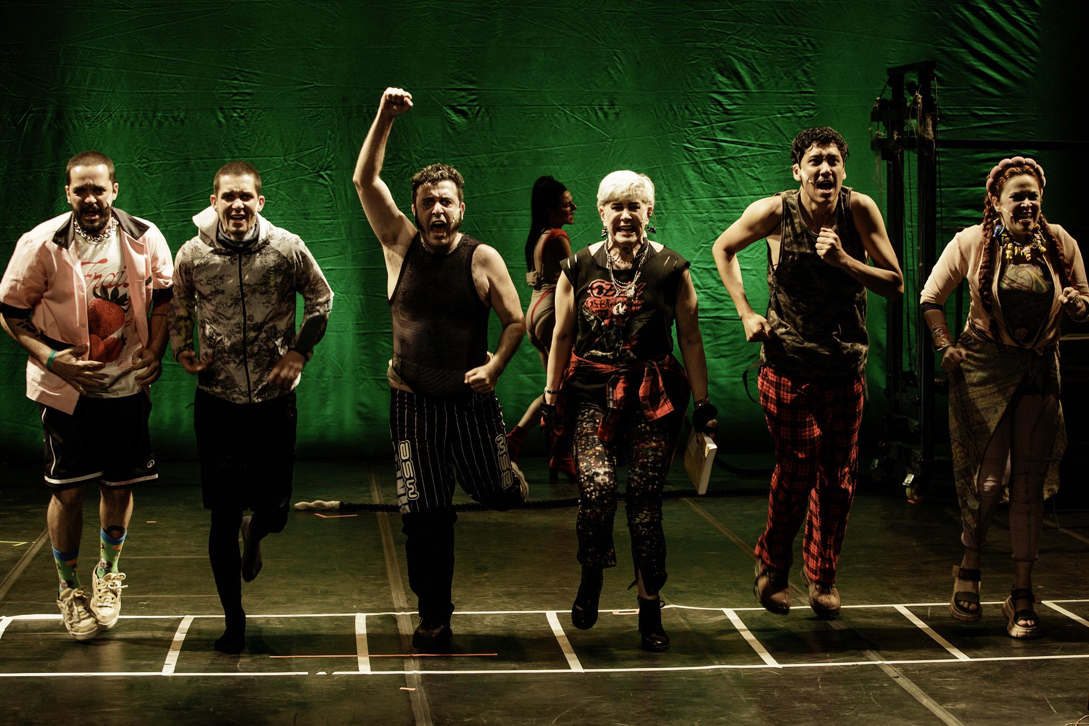 Devido ao sucesso, Elã da Cia. Mungunzá prorroga temporada