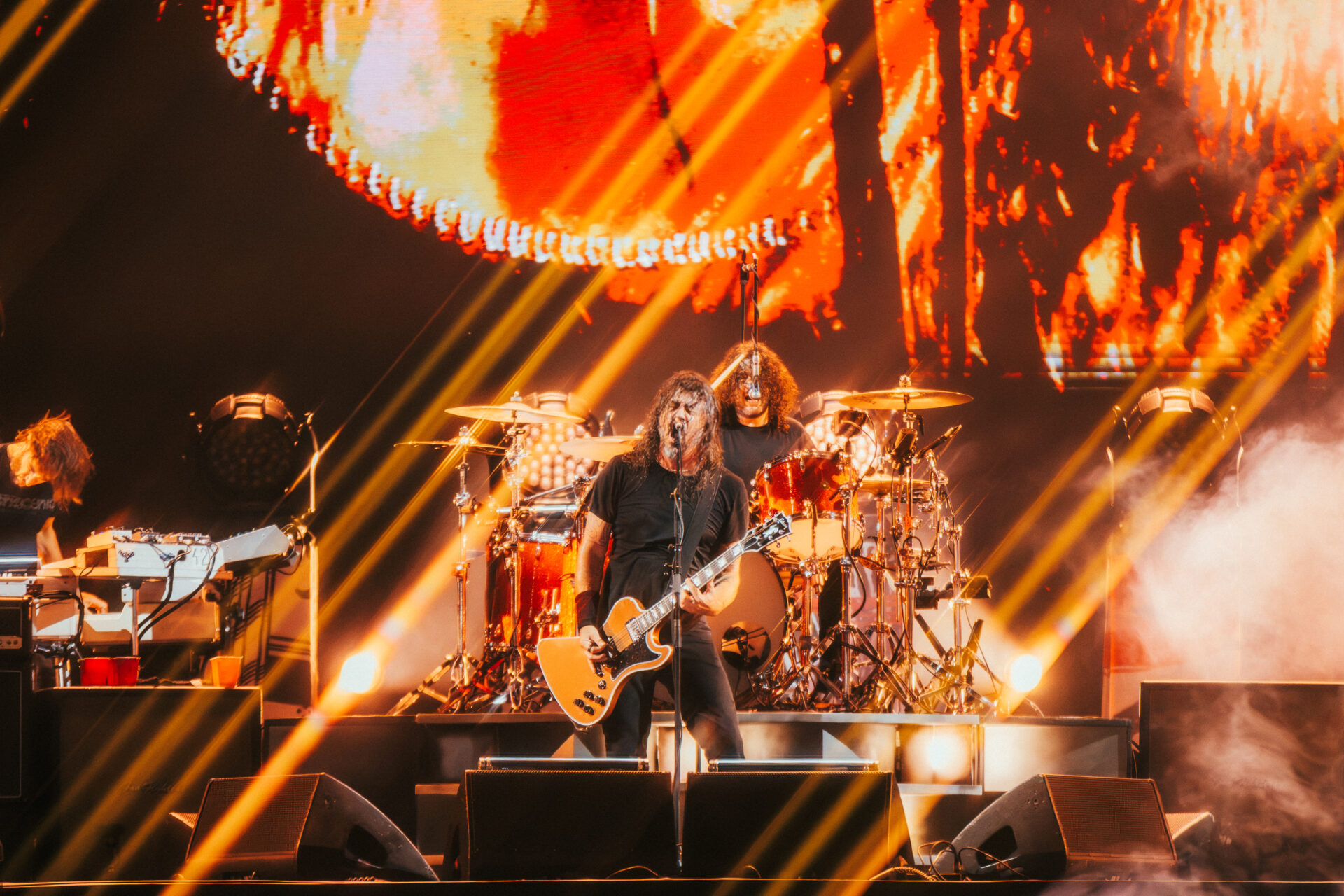 Toda a energia do Foo Fighter no palco / @diegopadilha